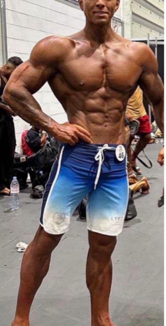 リフト　Lyft サーフパンツ　ボードショーツ　水着　フィジーク　フィットネス