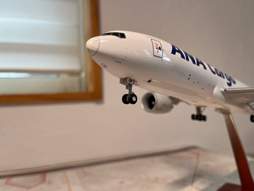 完成品！ANA Cargo Boeing 777F 1/200 全日空商事