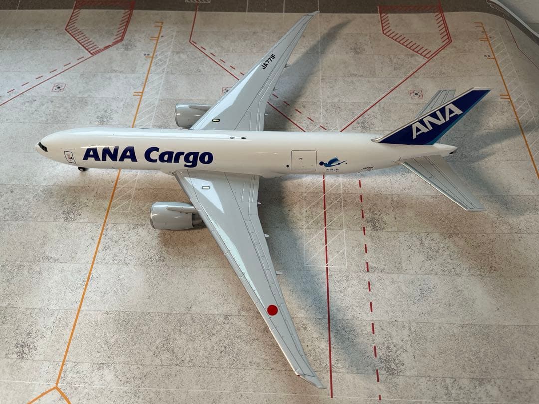 完成品！ANA Cargo Boeing 777F 1/200 全日空商事