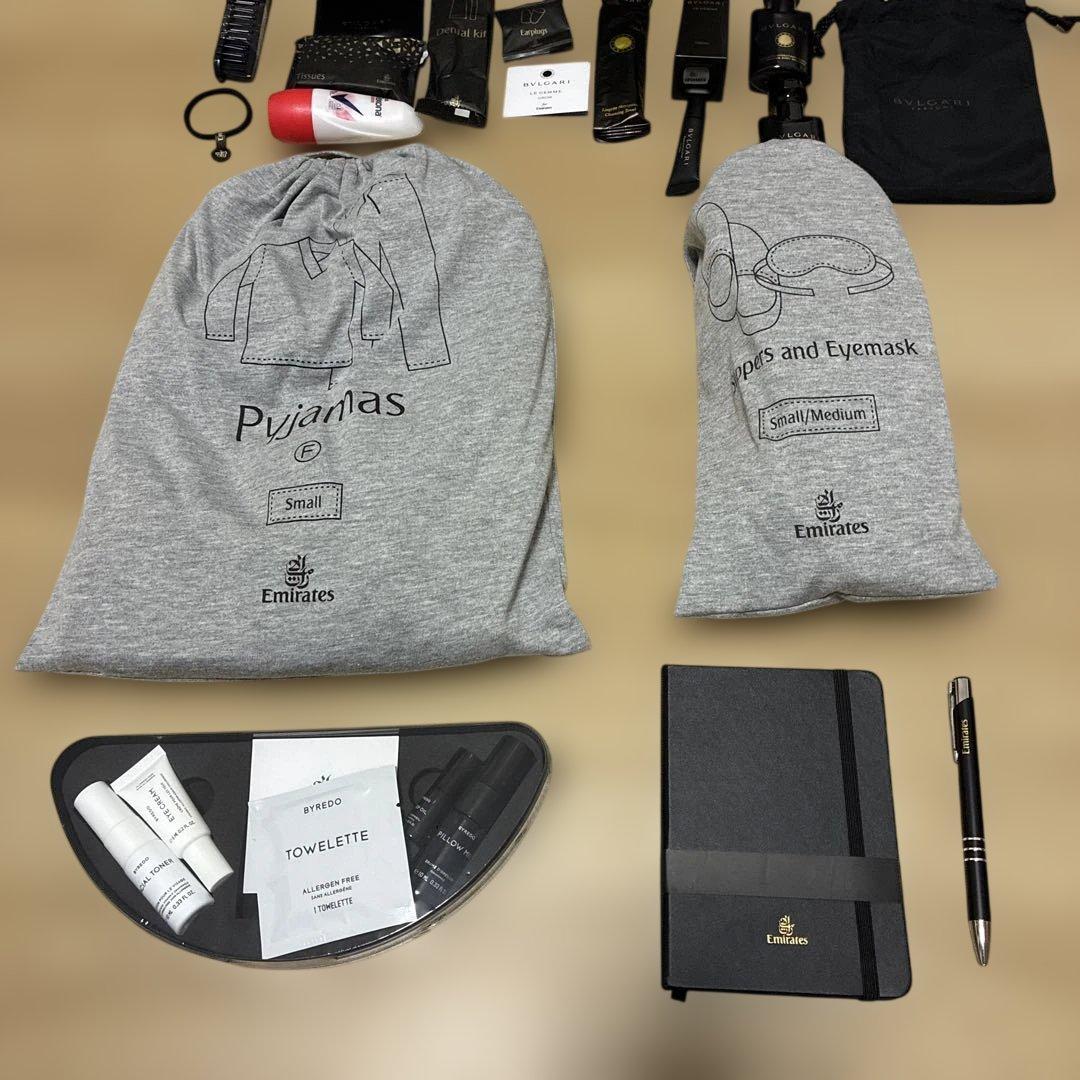 エミレーツ航空　ファーストクラス　アメニティセット　新品未使用