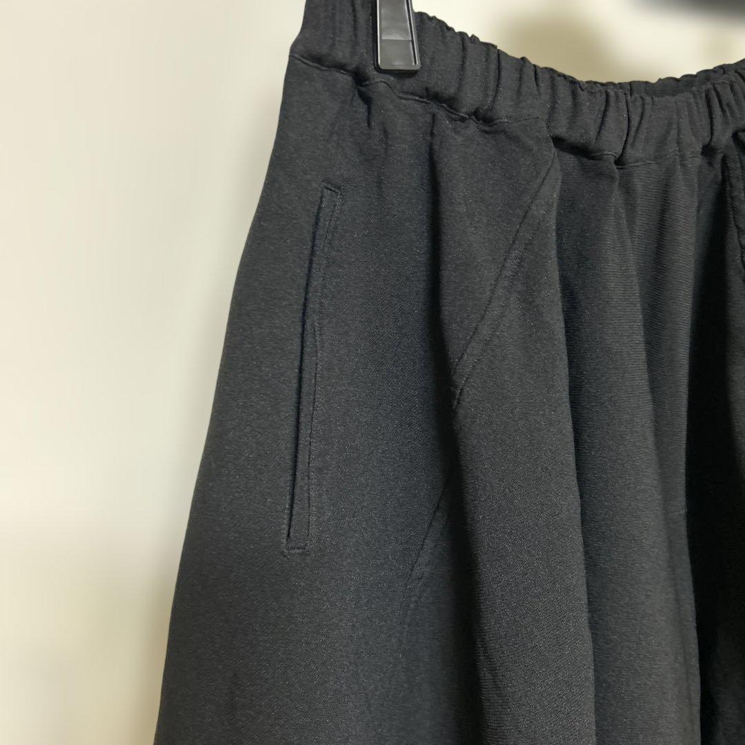 コムデギャルソン　アシンメトリーデザインスカート ブラック