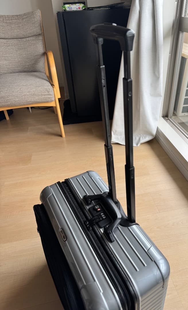 【値下げ】RIMOWA　シルバー　スーツケース　ルフトハンザ　ビジネス　42L