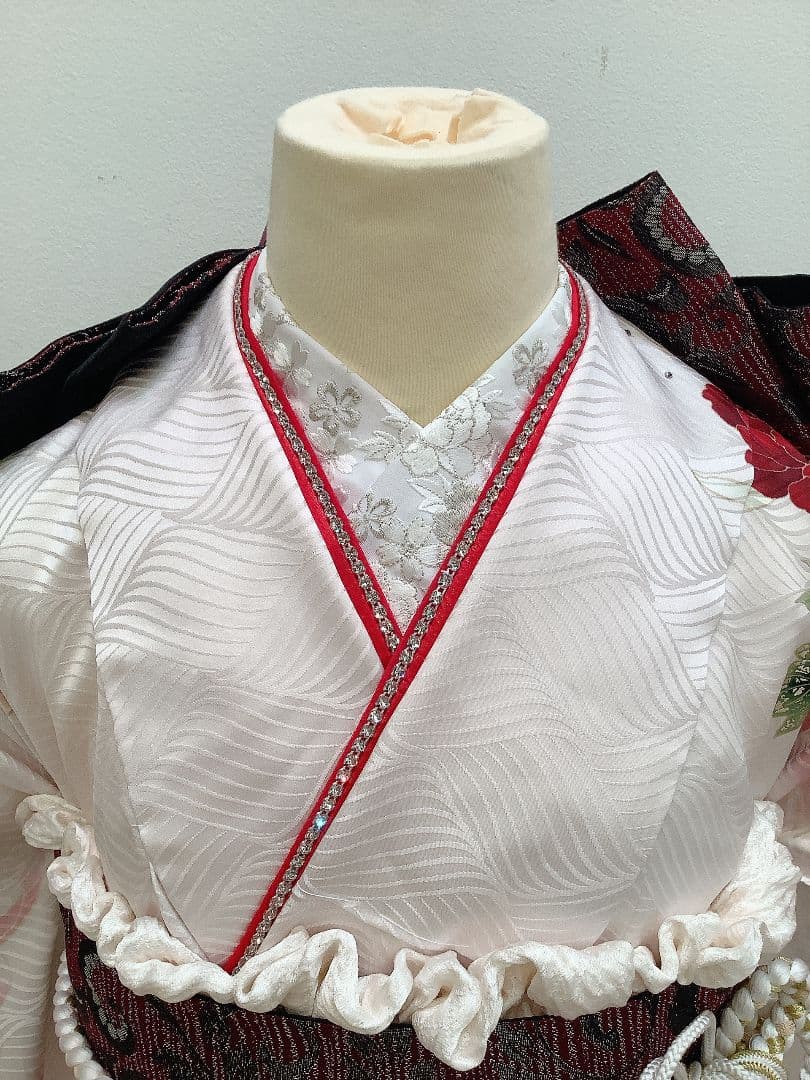 うすピンクの可愛らしい牡丹の振袖フルセット