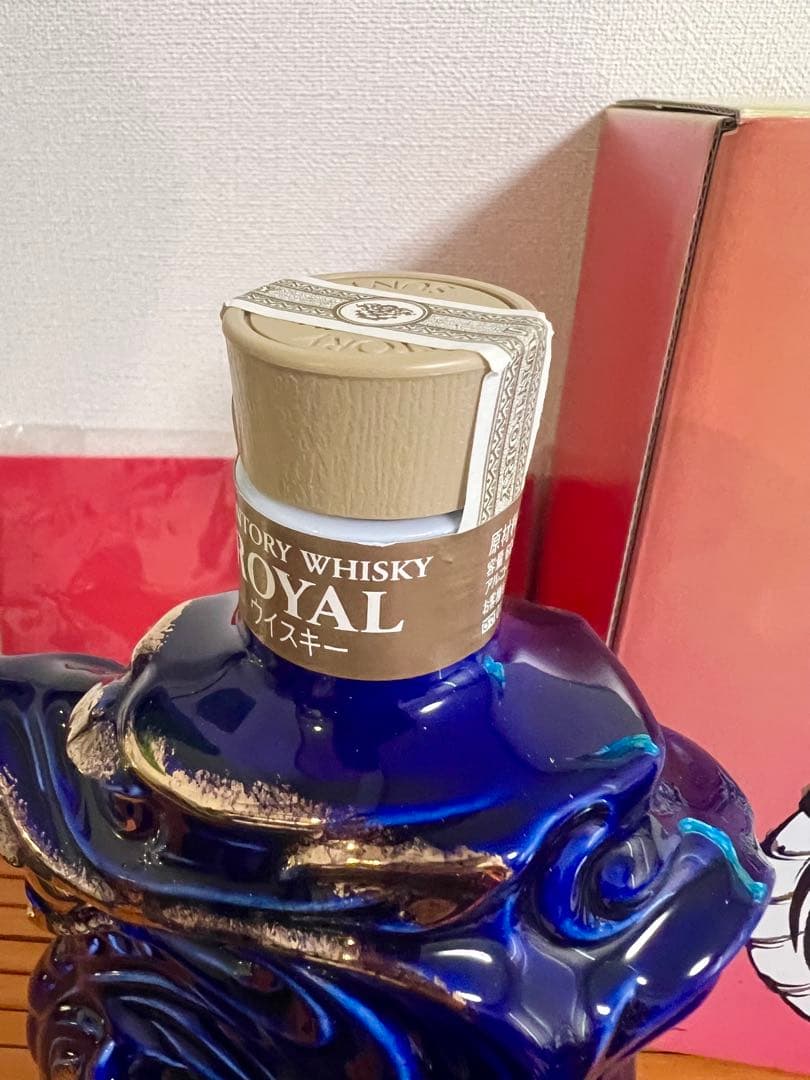 サントリー  ローヤル 2012年干支ボトル 辰歳 600ml 未開栓