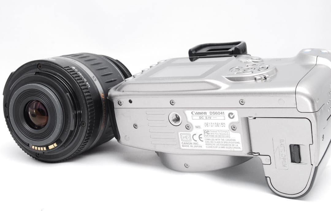 Canon EOS Kiss Digital ♥デビュー機に♥ 一眼レフ