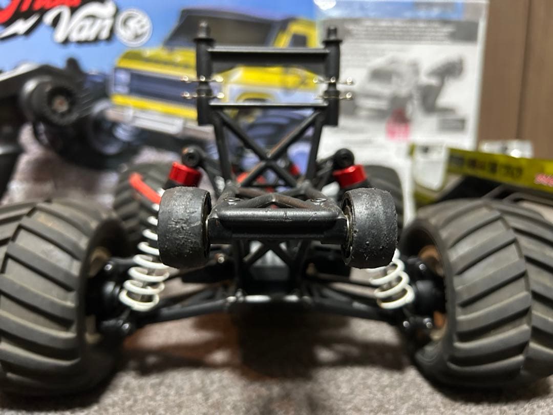 京商　マッドバン　ve ブラシレス　トラクサス　超高級ピニオンギヤ付き