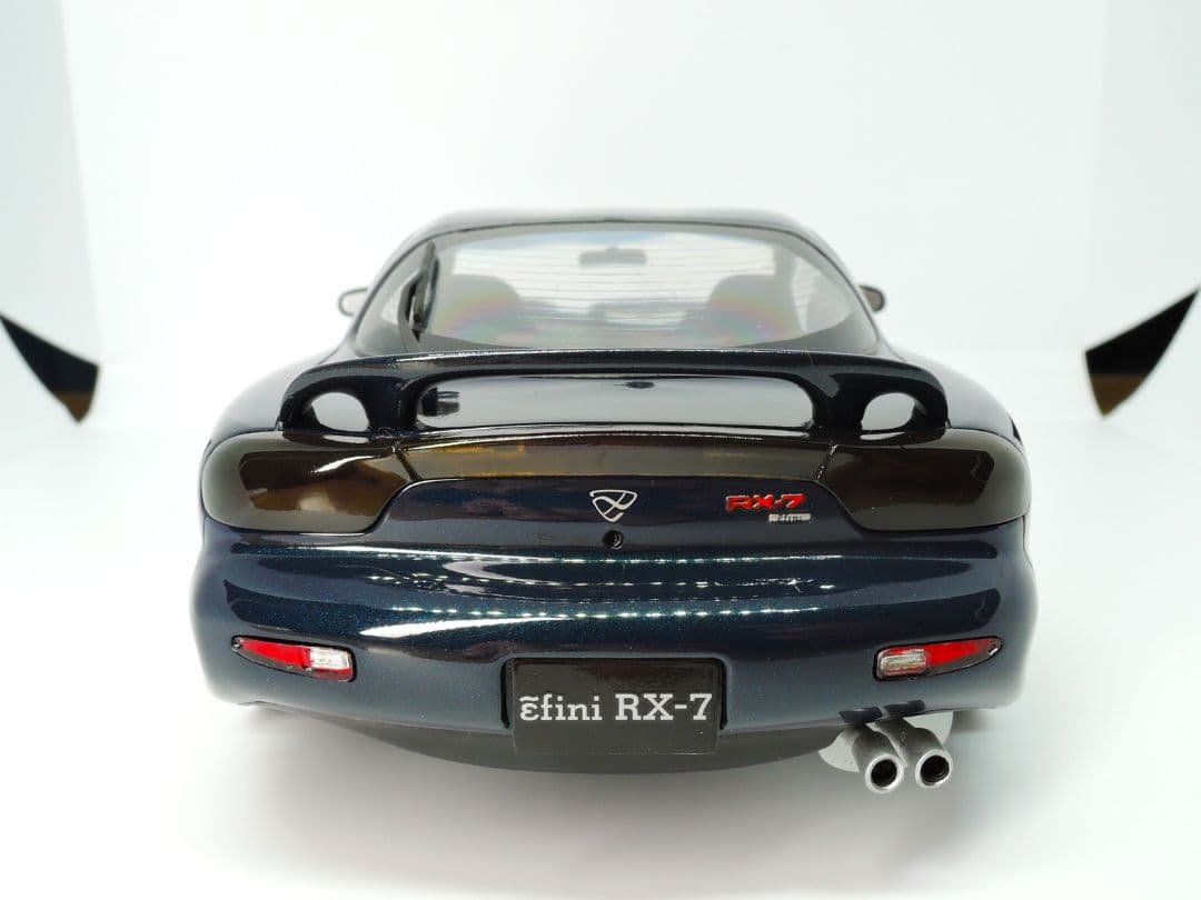 【プラモデル完成品】タミヤ 1/24 アンフィニ RX-7 タイプR