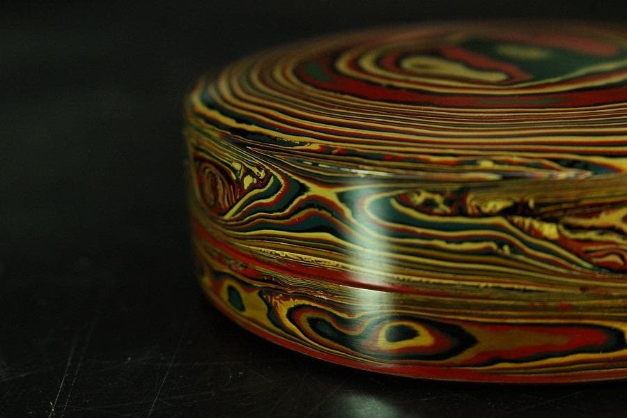 乾漆 色漆堆朱 茶器 香合 雪松作 共箱 未使用(K-A641)