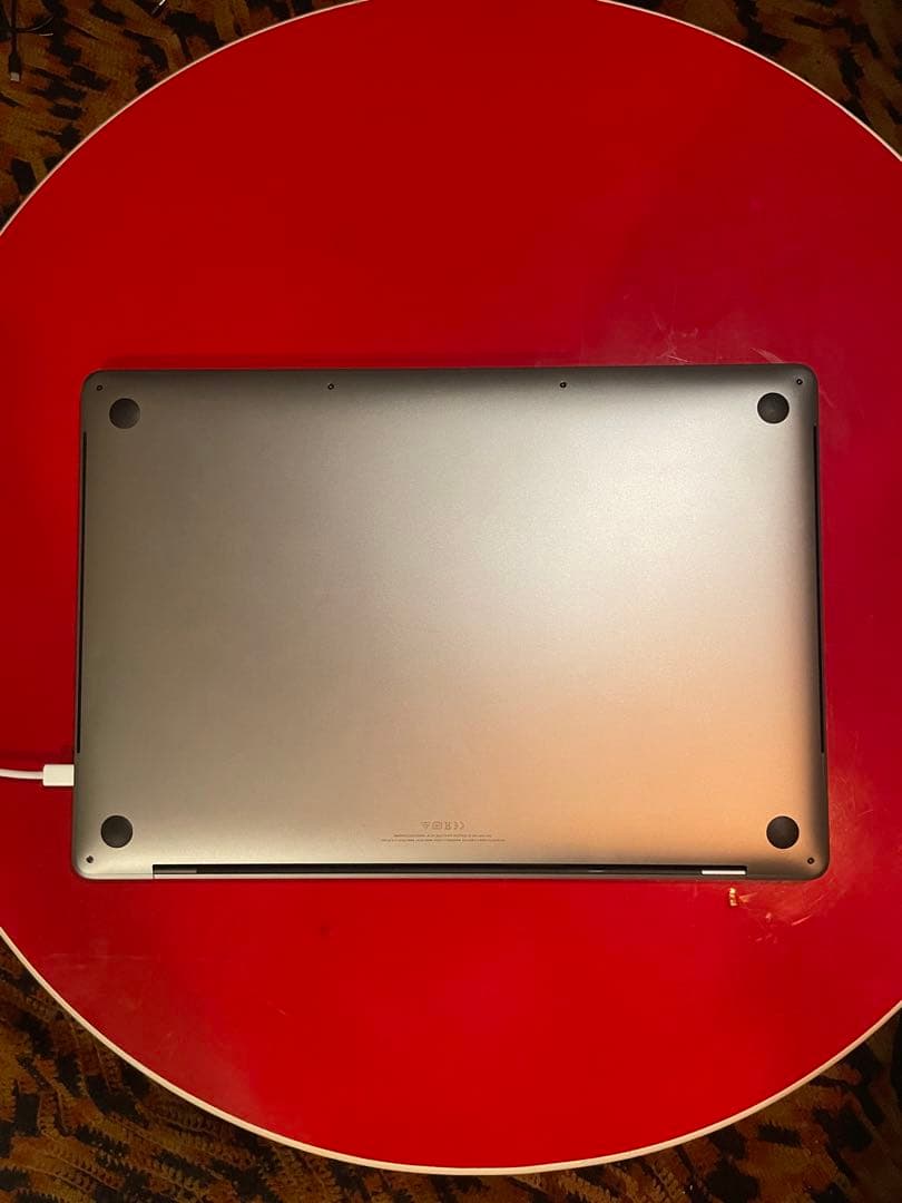 定価30万Apple MacBook Pro 16インチ スペースグレー