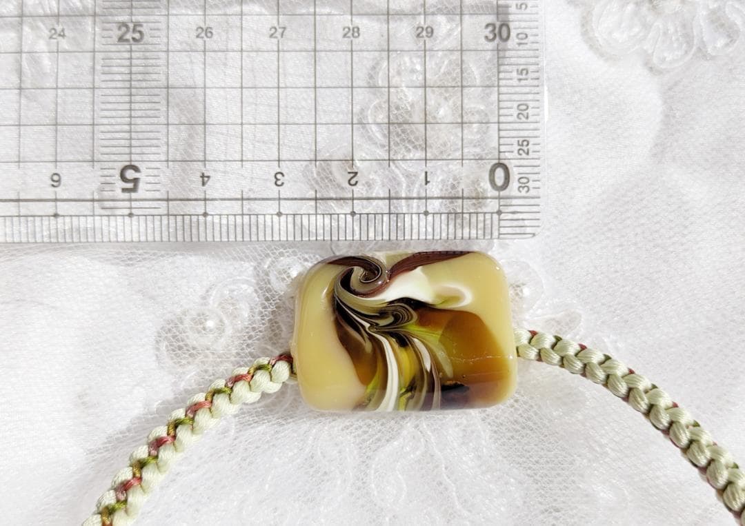 吉田正子トンボ玉（貳拾參）　「江戸組み紐」ネックレス　ガラス玉に込めた日本画