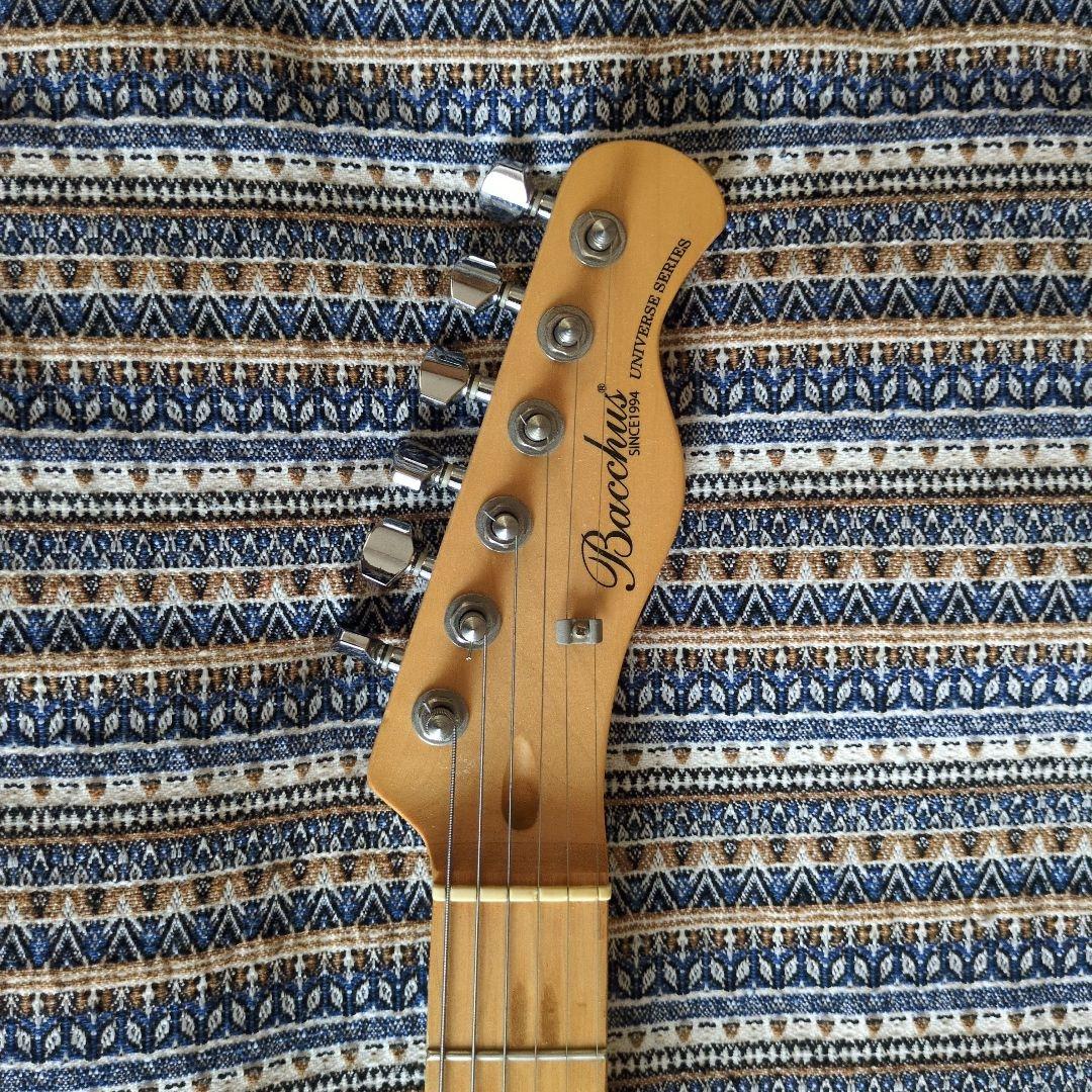 Bacchus エレキギター イエロー