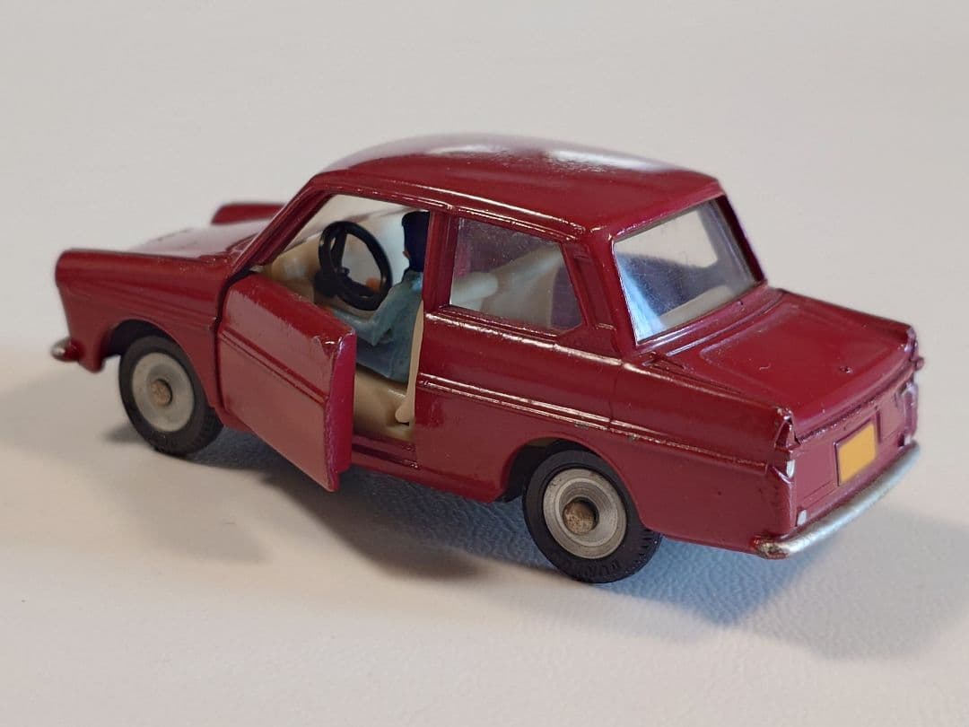 ミニカー DINKY No.508 DAF