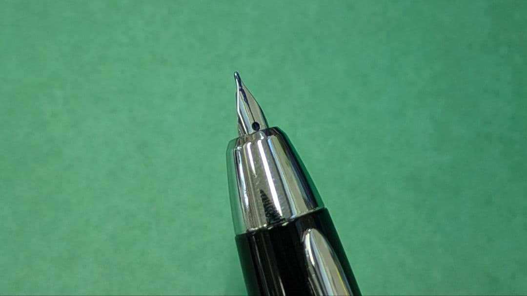 パイロット 万年筆 キャップレスLS ラグジュアリーブラック F