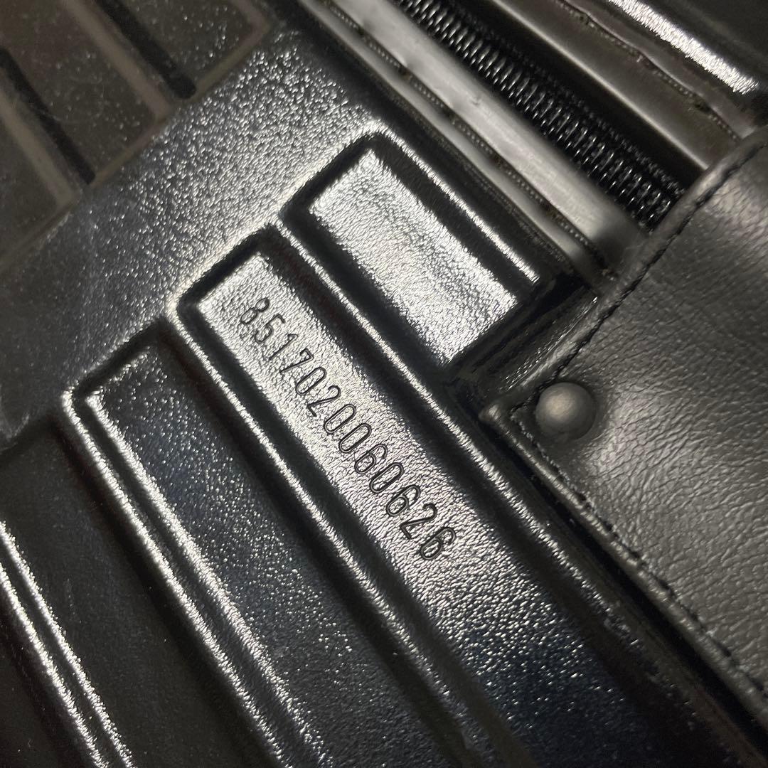 RIMOWA リモワ　82L サルサ　キャリーケース　2輪　851.70 黒