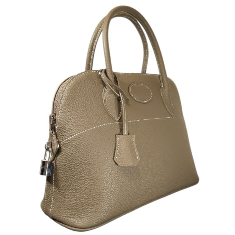 本革　ブガッティハンドバッグショルダーバッグ牛革