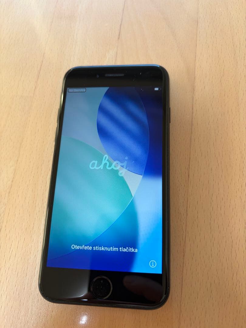 iPhone SE 第二世代　ブラック