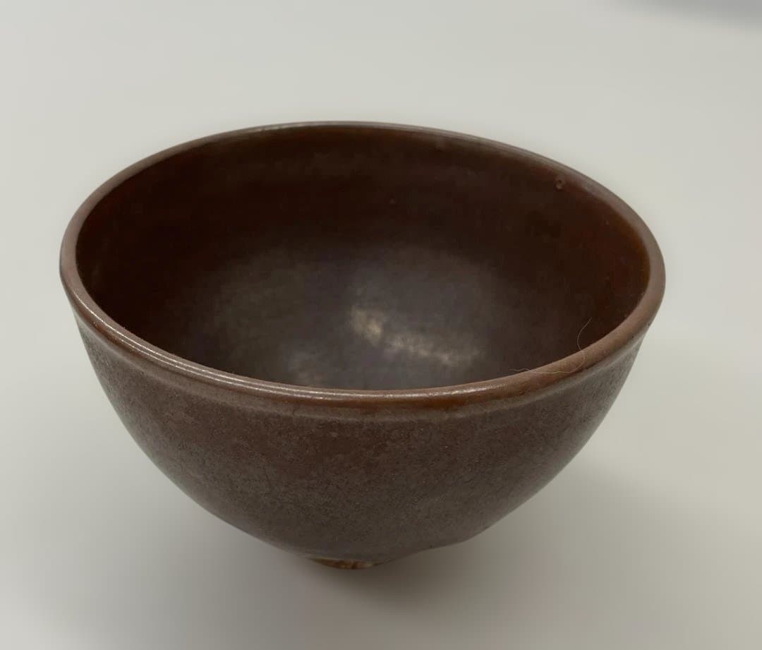 天目茶碗 　口径 12cm 高さ 8cm