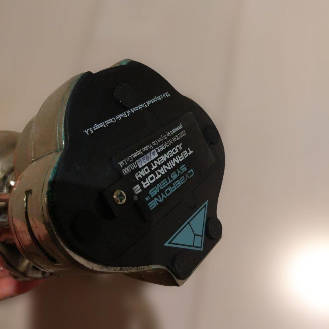 ターミネーター2 エンドスケルトンハーフサイズ　バトルダメージバージョン