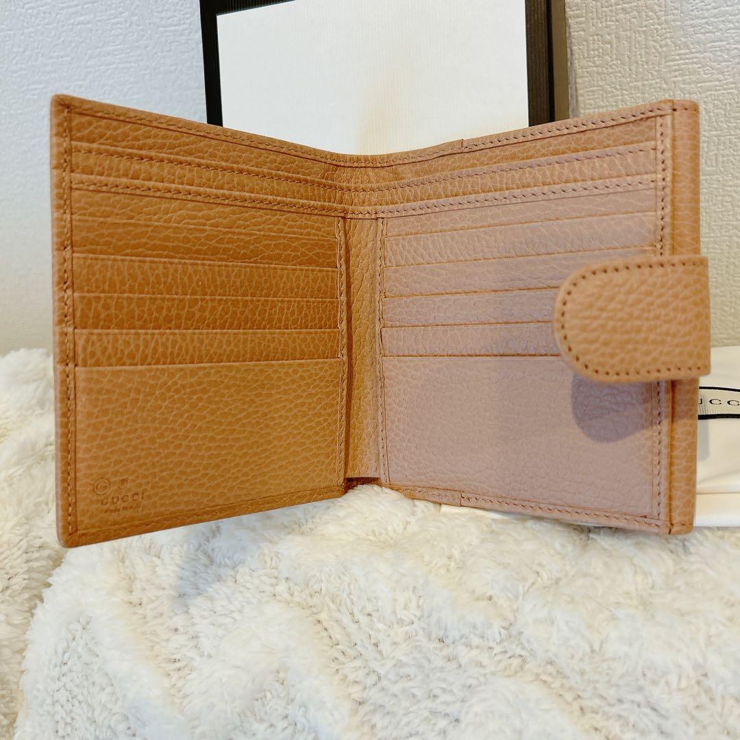【美品】グッチ GUCCI インターロッキング 二つ折り財布 ベージュ