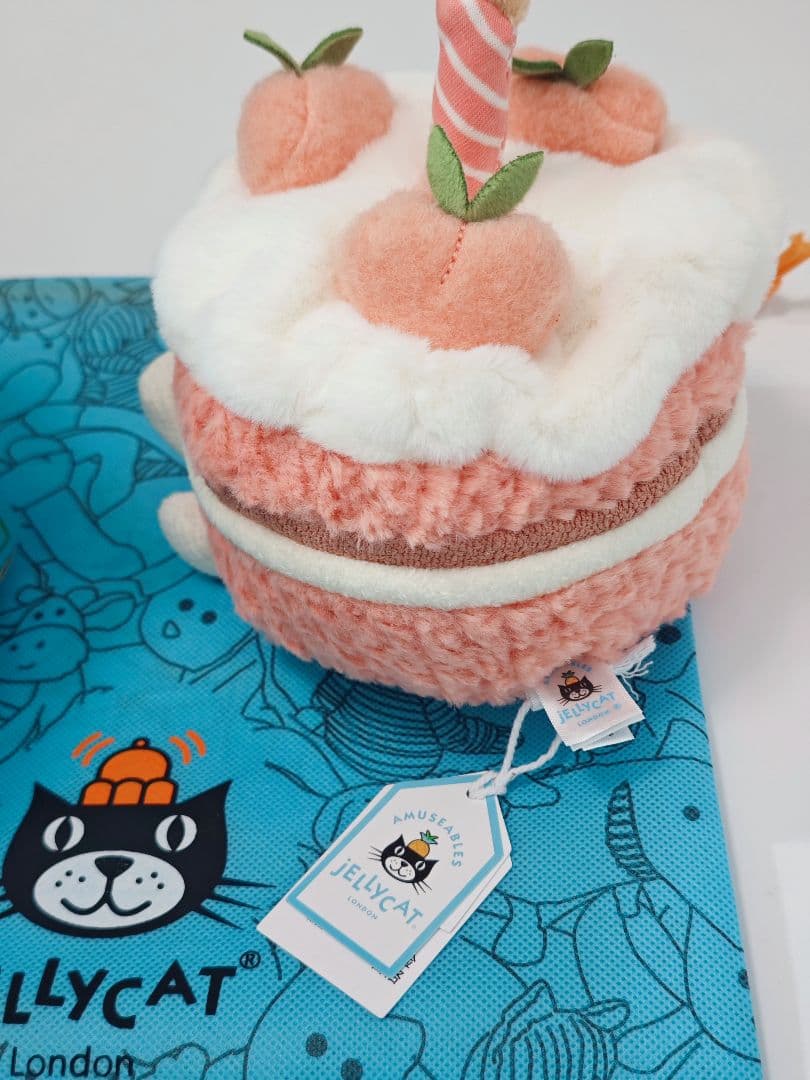  Melbie Peach Cake上海限定ケーキぬいぐるみ新品