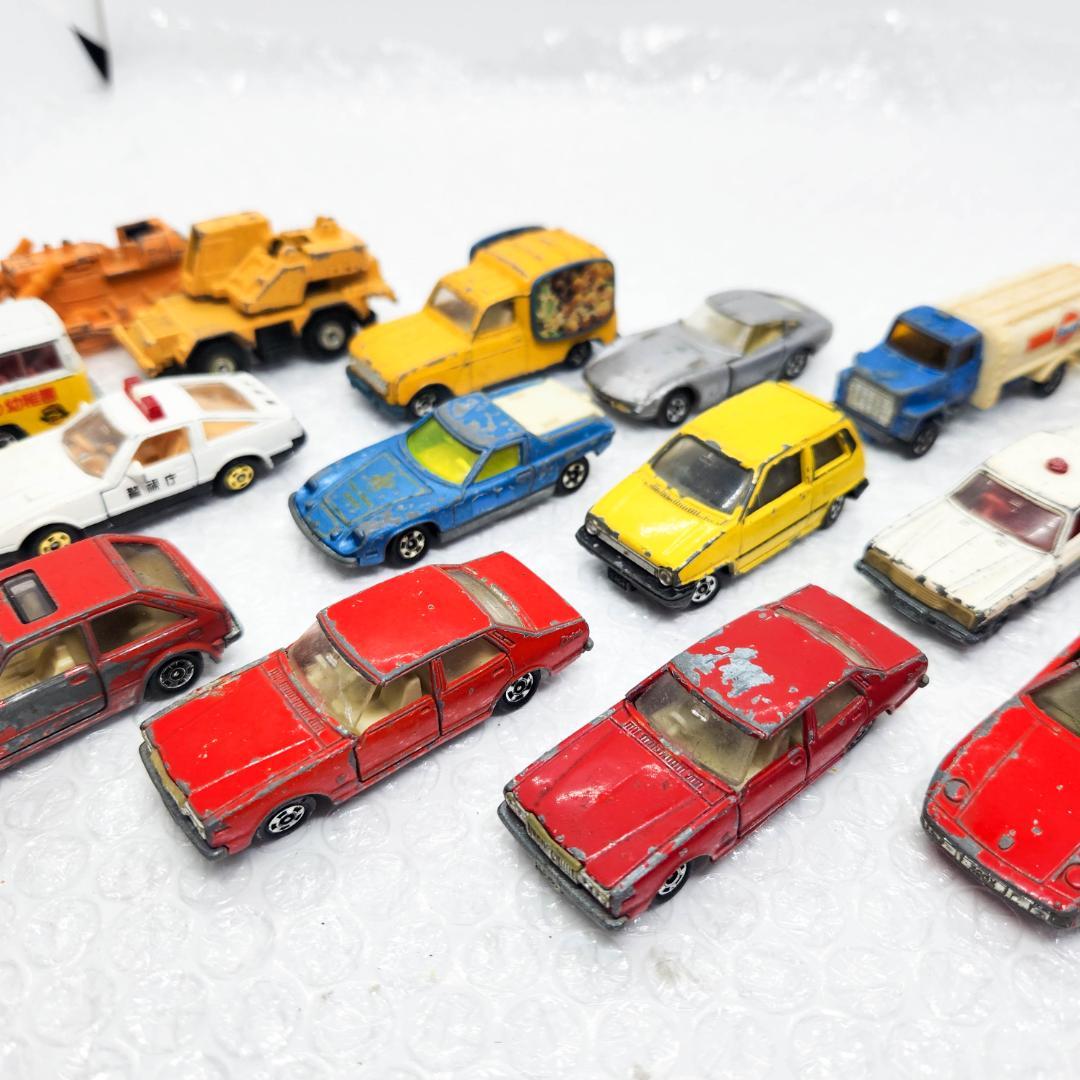 トミカ 日本製 セット キャリイ 郵便車 ファミリア ポルシェ シティ等