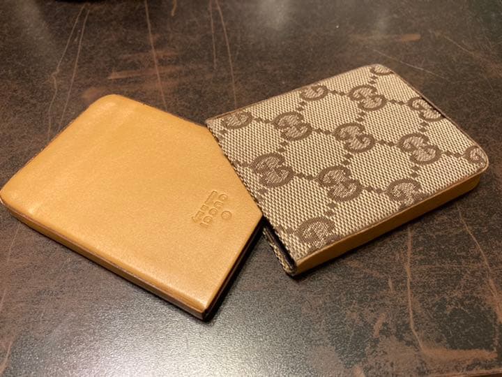 グッチ 名刺入れ GUCCI　GGキャンパス　スライド式