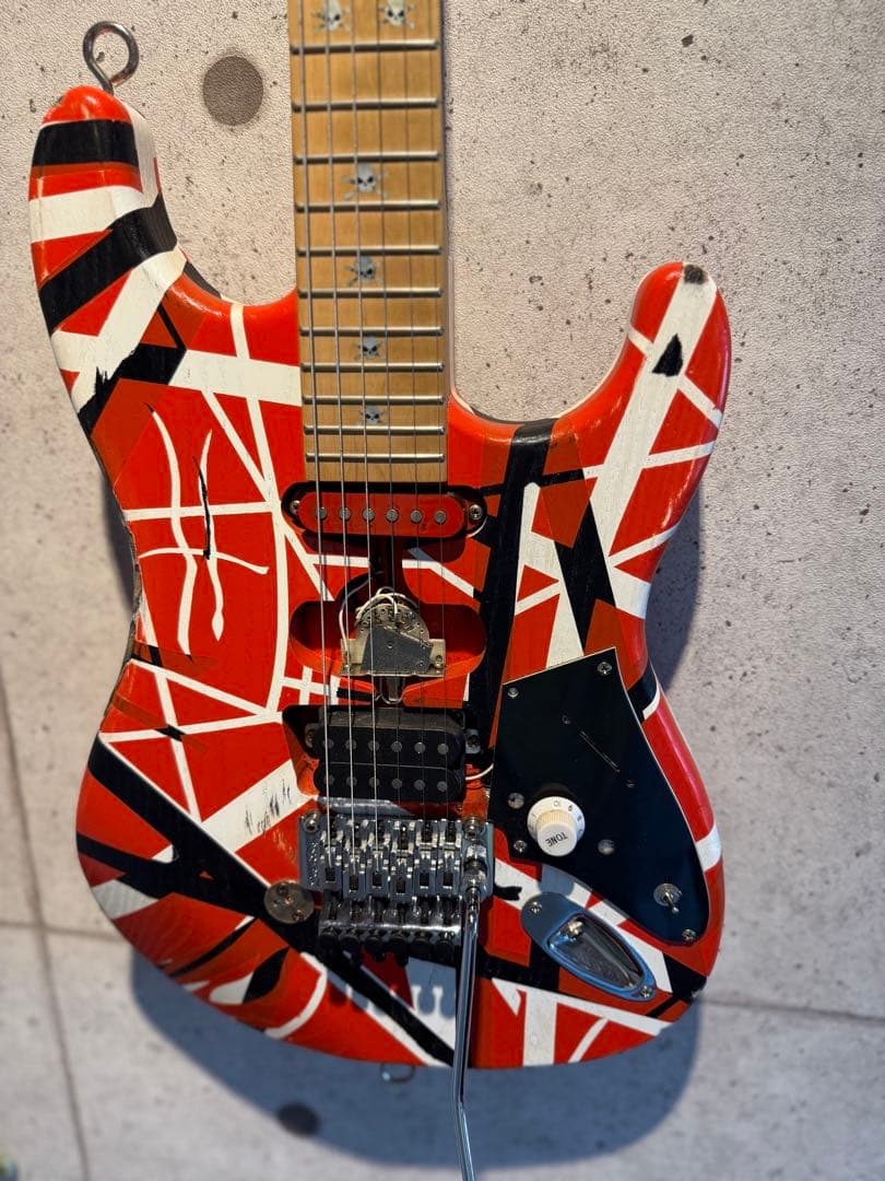 ストラト Van Halenレリックギター　JUMP