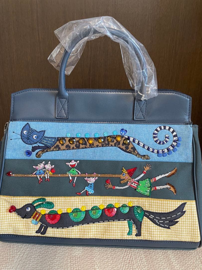 ★アルベロベロ　バック★