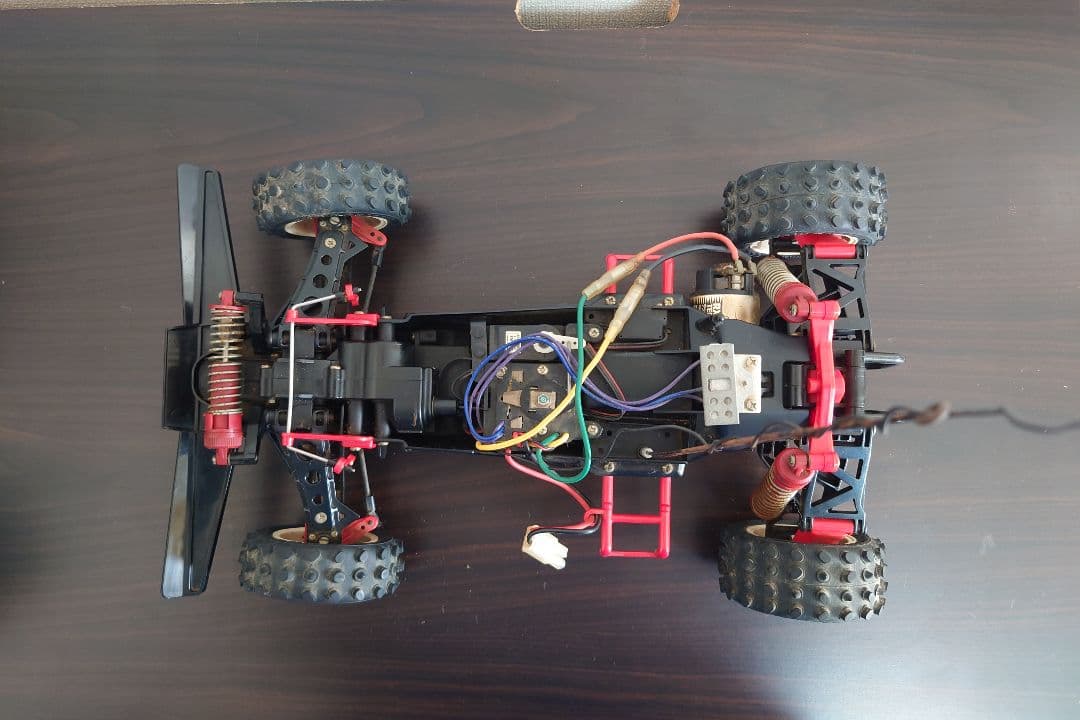 タミヤ　スーパーセイバー　ラジコンカー