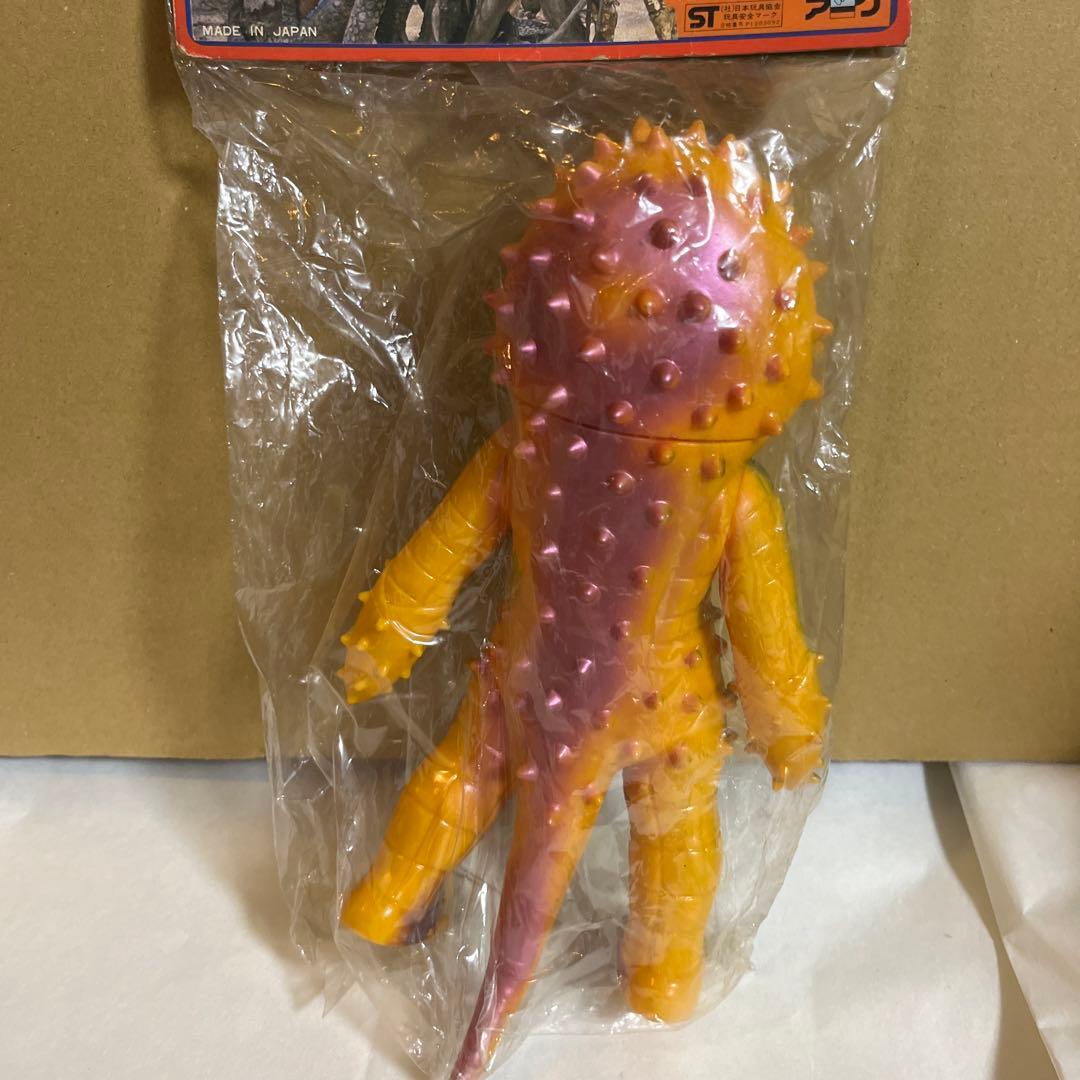 ⚠️未開封　シルバー仮面　フンドー星人　アーク　怪獣シリーズ　スタンダードサイズ