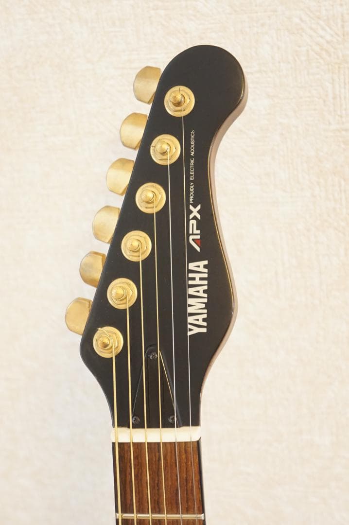 ＜動作品＞YAMAHA APX-6SA　エレアコ