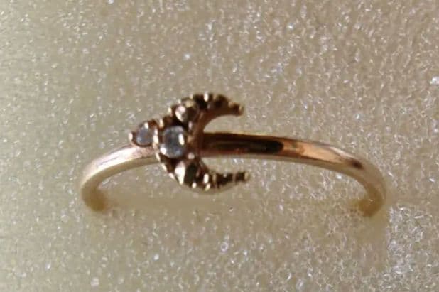 Nojess k10 三日月リング