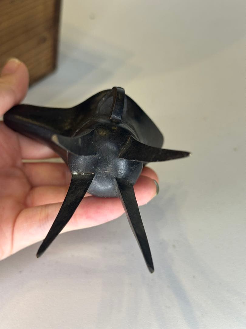 青銅器 三足 酒樽 古美術 中国 木製箱付き 内側文字入り