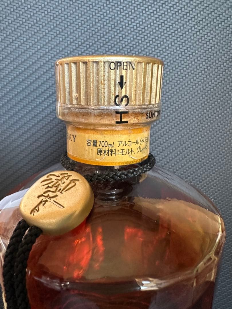A*n様 サントリー響　700ml　金キャップ　新品　未開封　激レア　モルト　グ