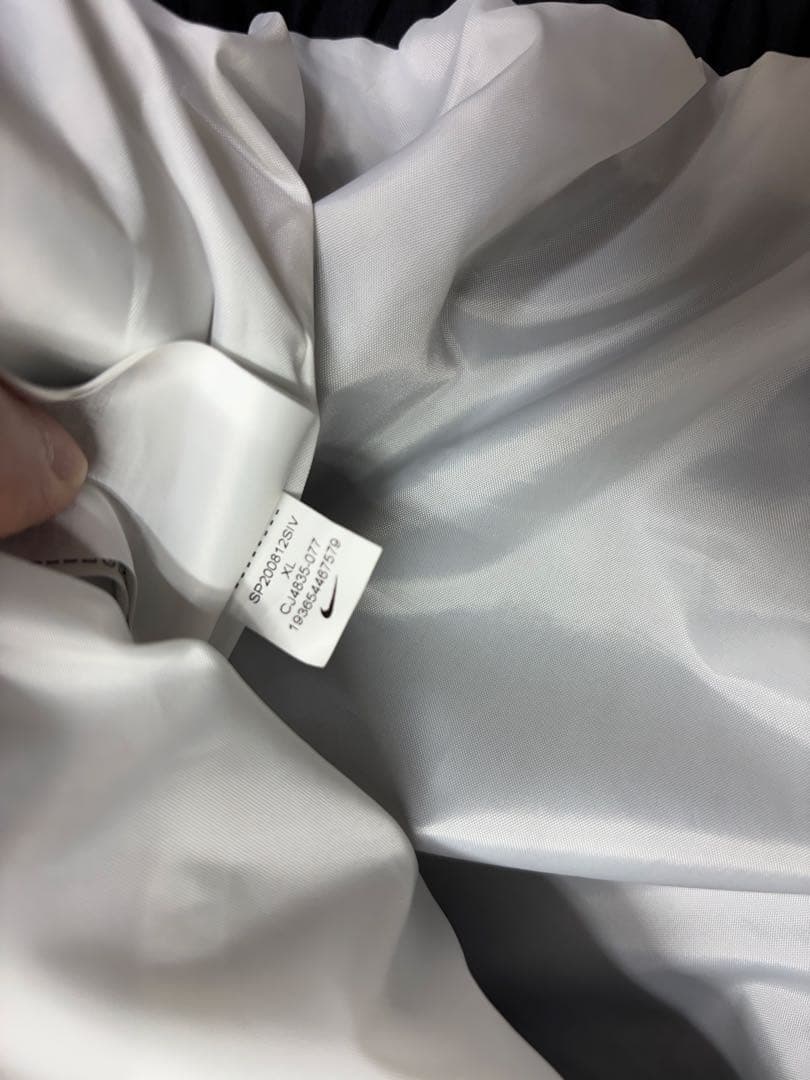 希少品 XLサイズ NIKE ナイキ アノラックパーカー ウインドブレーカー