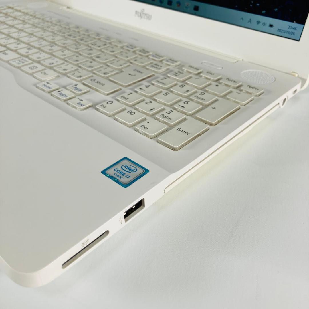 Core i7 SSD1TB メモリ32GB Windows11 ノートパソコン