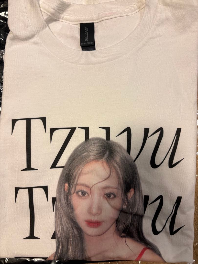 TWICE ツウィ Tシャツ　サノク