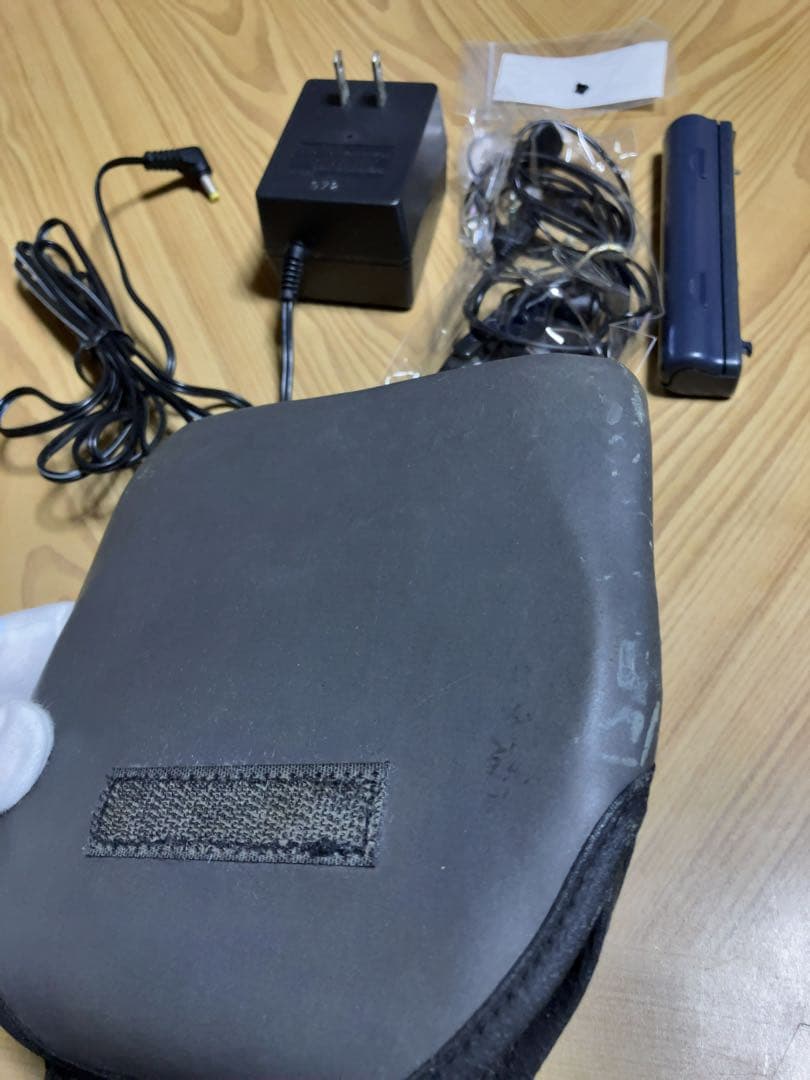 d*9様 【ジャンク品】SONY Discman ESP D-777付属品有り動