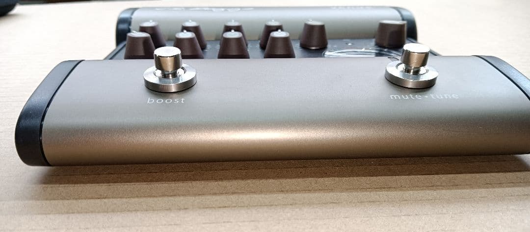 L.R.BAGGS VENUE D.I. アコースティックギター用 プリアンプ