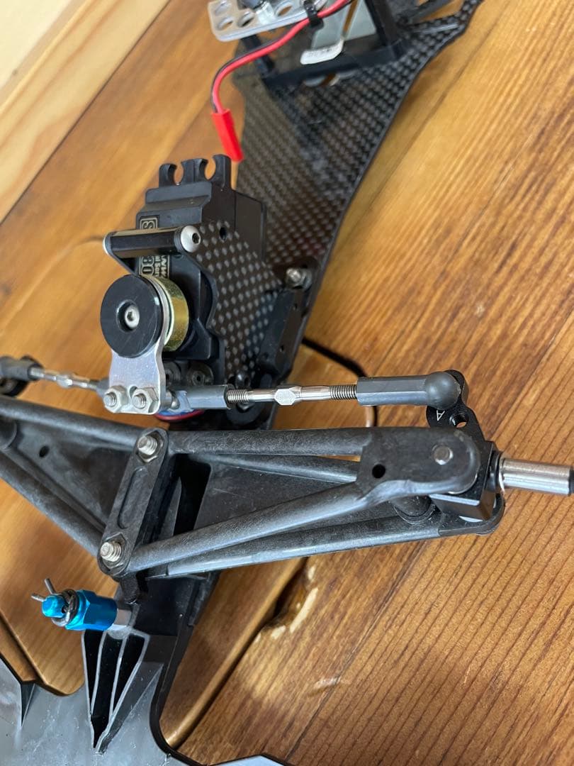 ラジコン F1 タミヤ F103 カーボンシャーシ　アルミモーターマウント