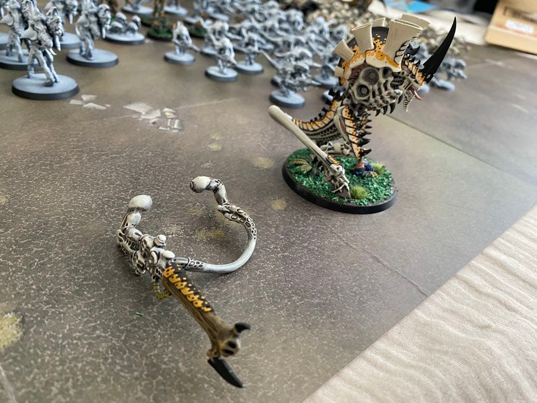 恐*竜様 ウォーハンマー40K ティラニッド