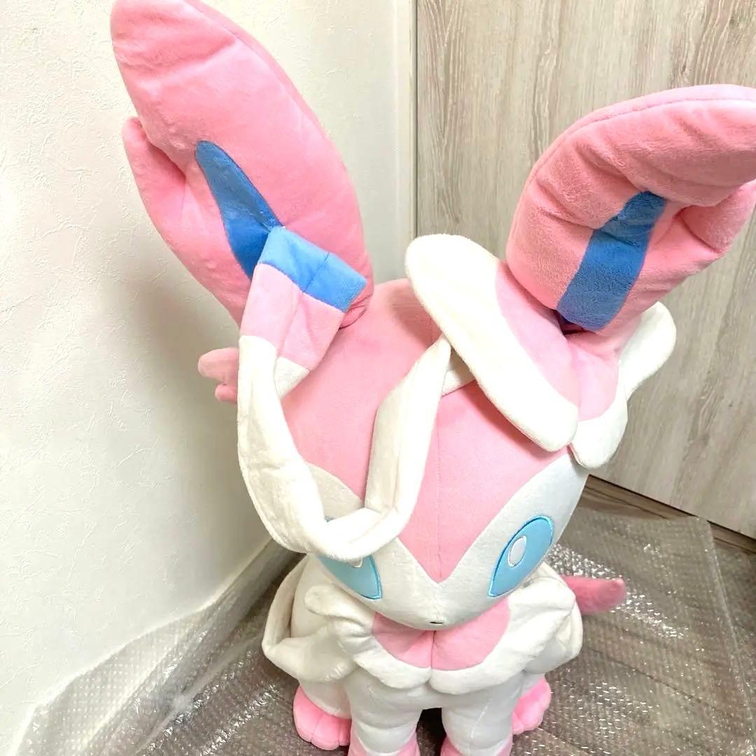 ニンフィア　等身大　ぬいぐるみ　ポケモンセンター