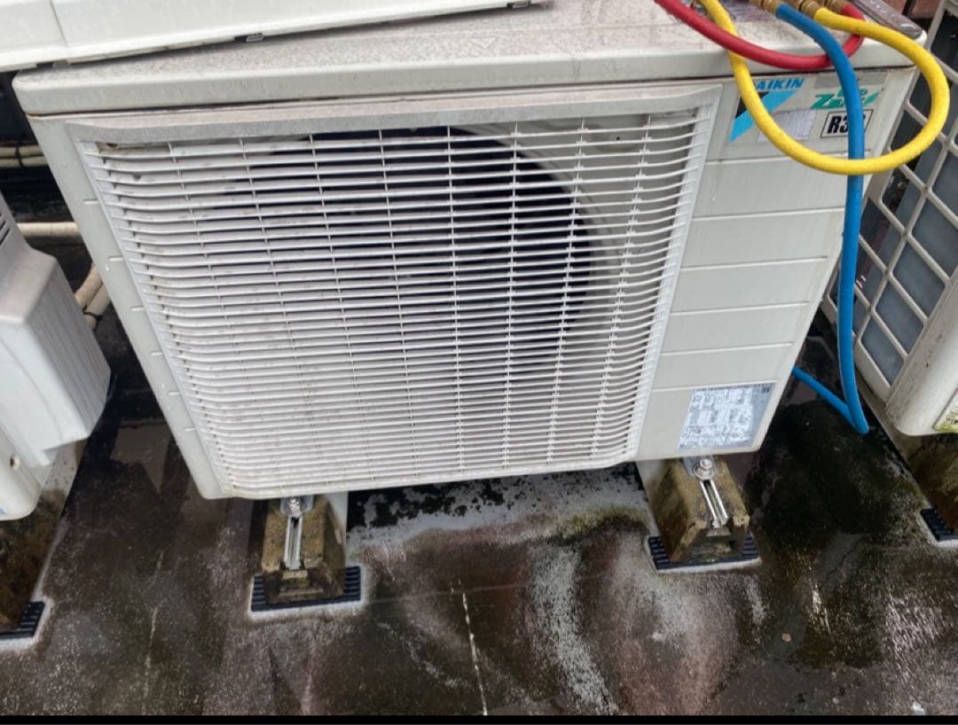 ダイキン業務用パッケージエアコン　天吊　2.5馬力　ドレンアップ 搭載　④