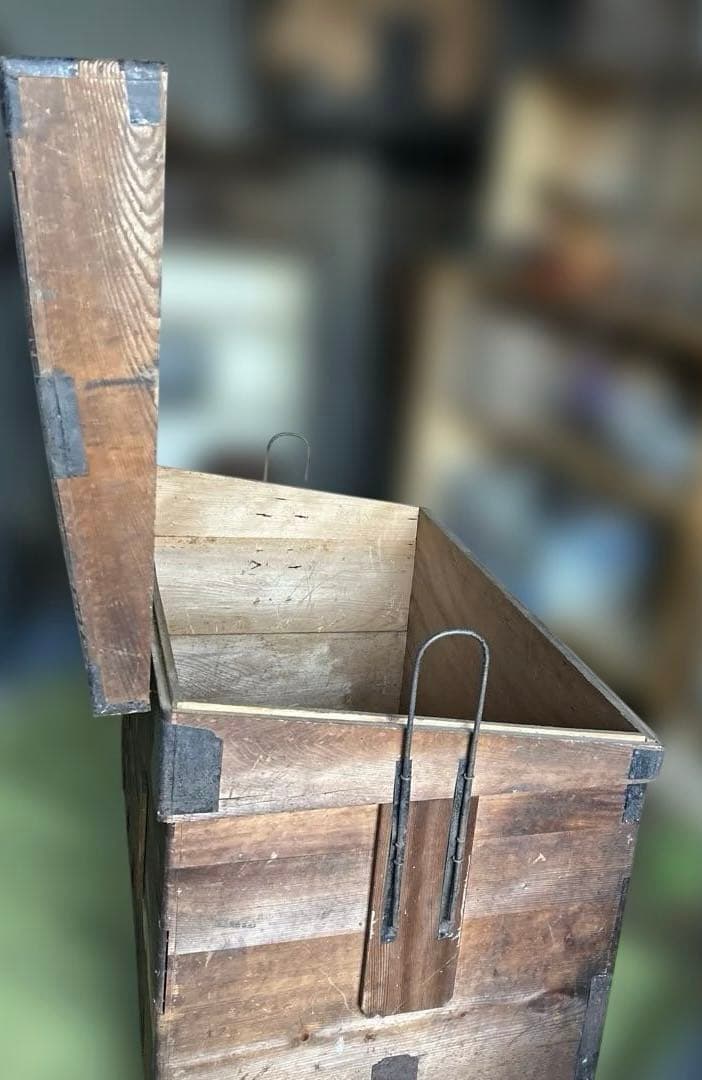 時代物　衣装箱　古民具　木箱　李朝風