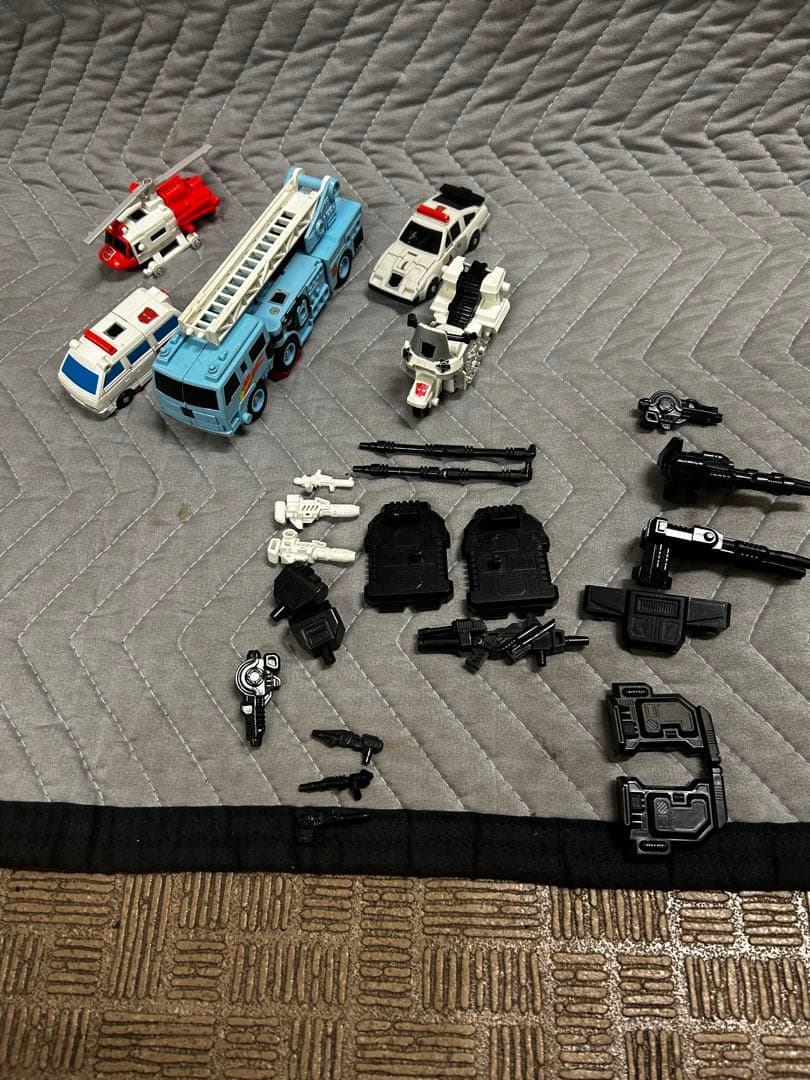 トランスフォーマー C-76 プロテクトボット 合体戦士 ガーディアン