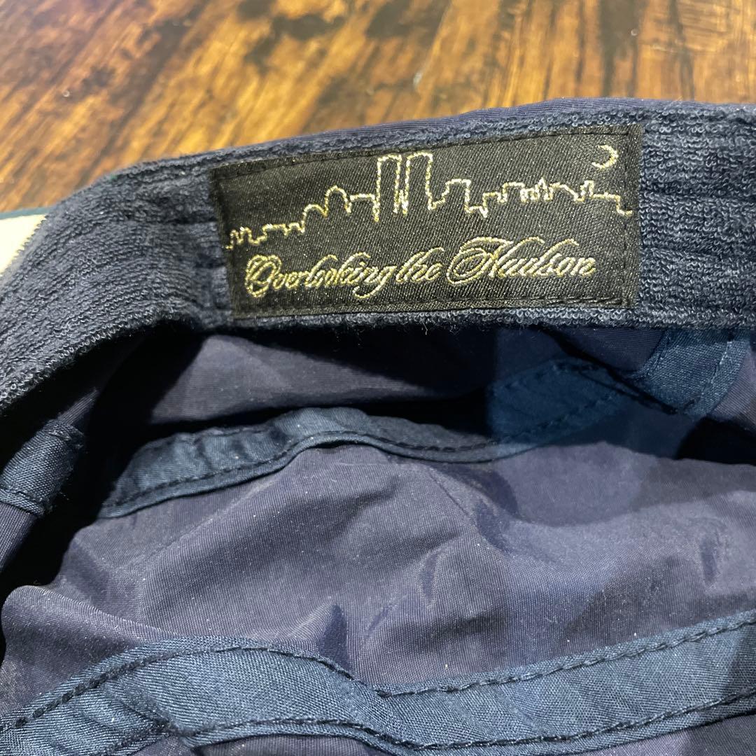 Overlooking The Hudson ロングビル キャップ