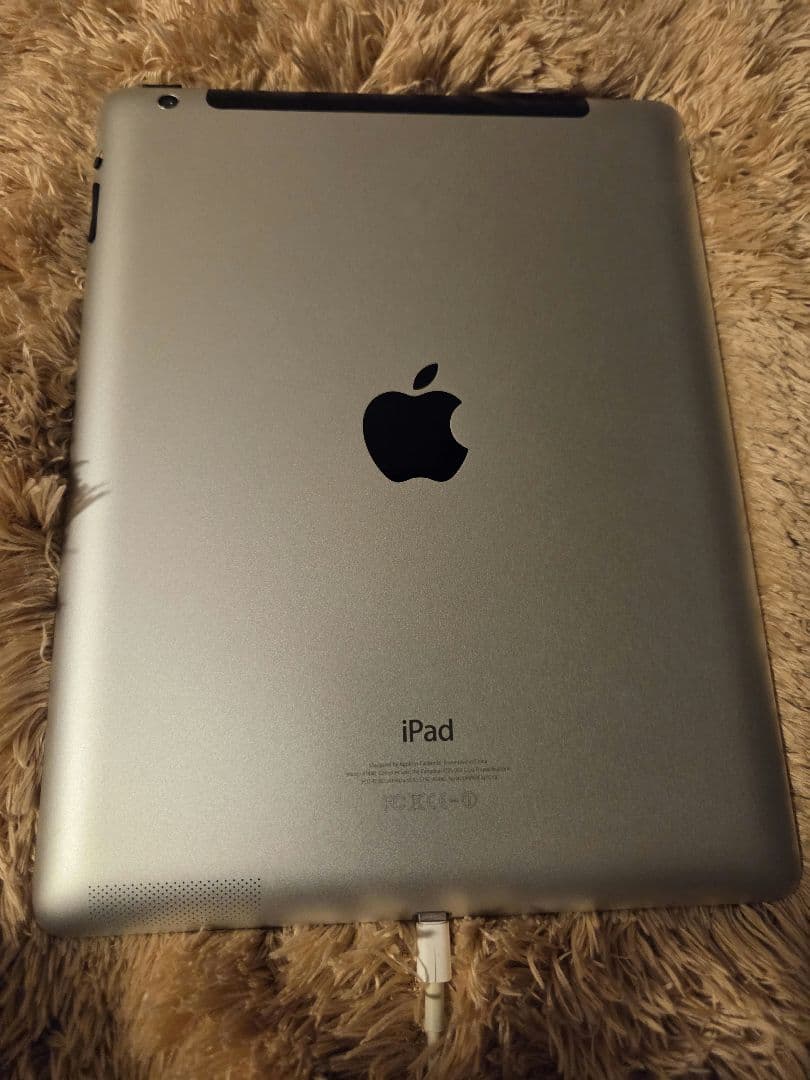 Apple iPad ME406J/A 4世代 128GB