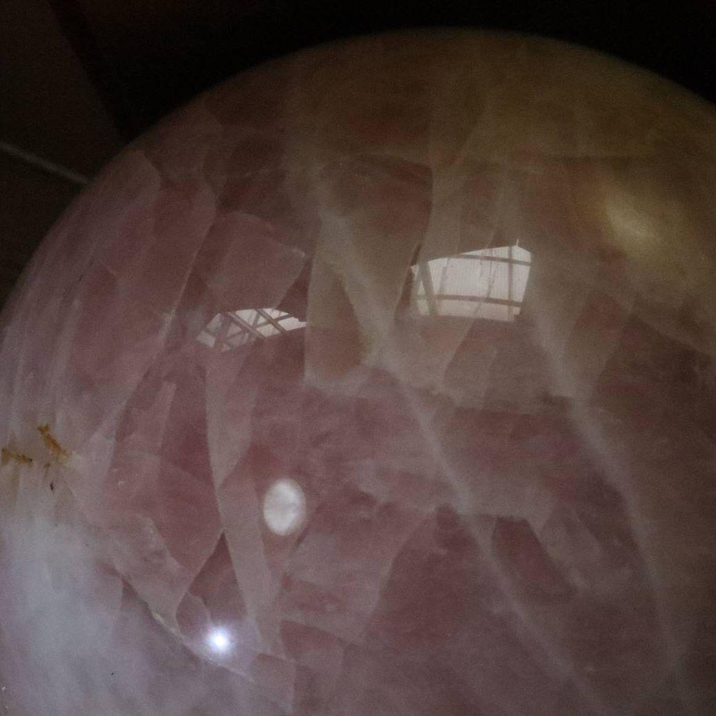 【稀有273】ローズクォーツ 水晶玉 水晶球 水晶 観賞石 天然石 鉱物　水石