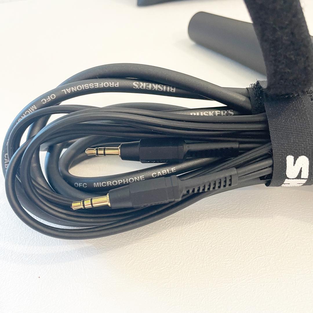 美品！　SHURE SM57 ダイナミックマイク 本体と付属品