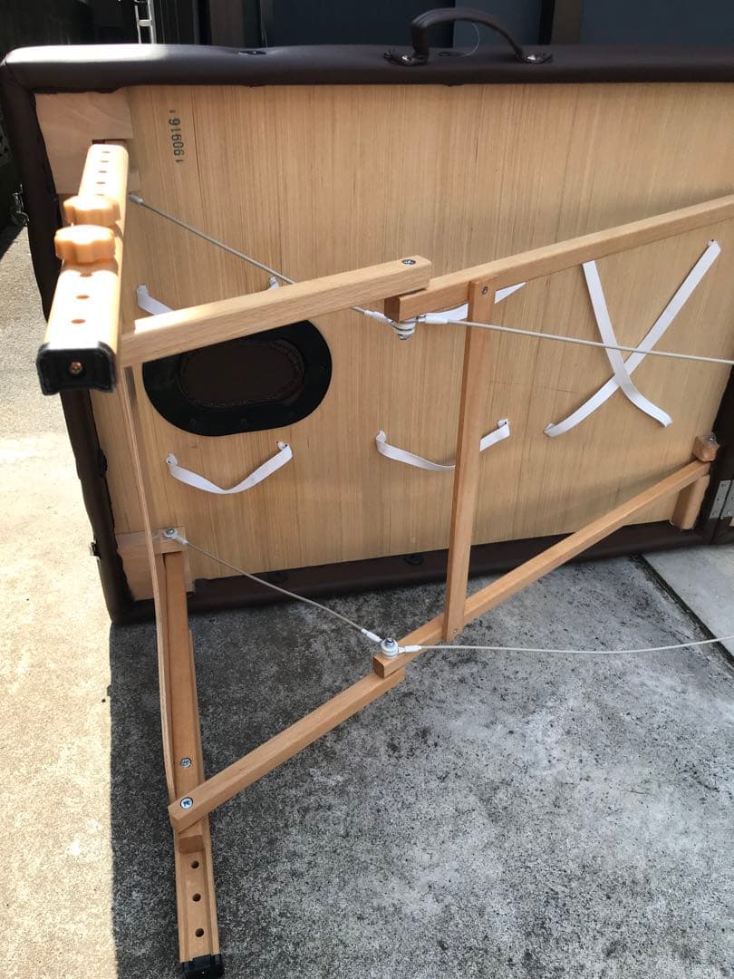 ETBELLA エトゥベラ 折りたたみマッサージベッド